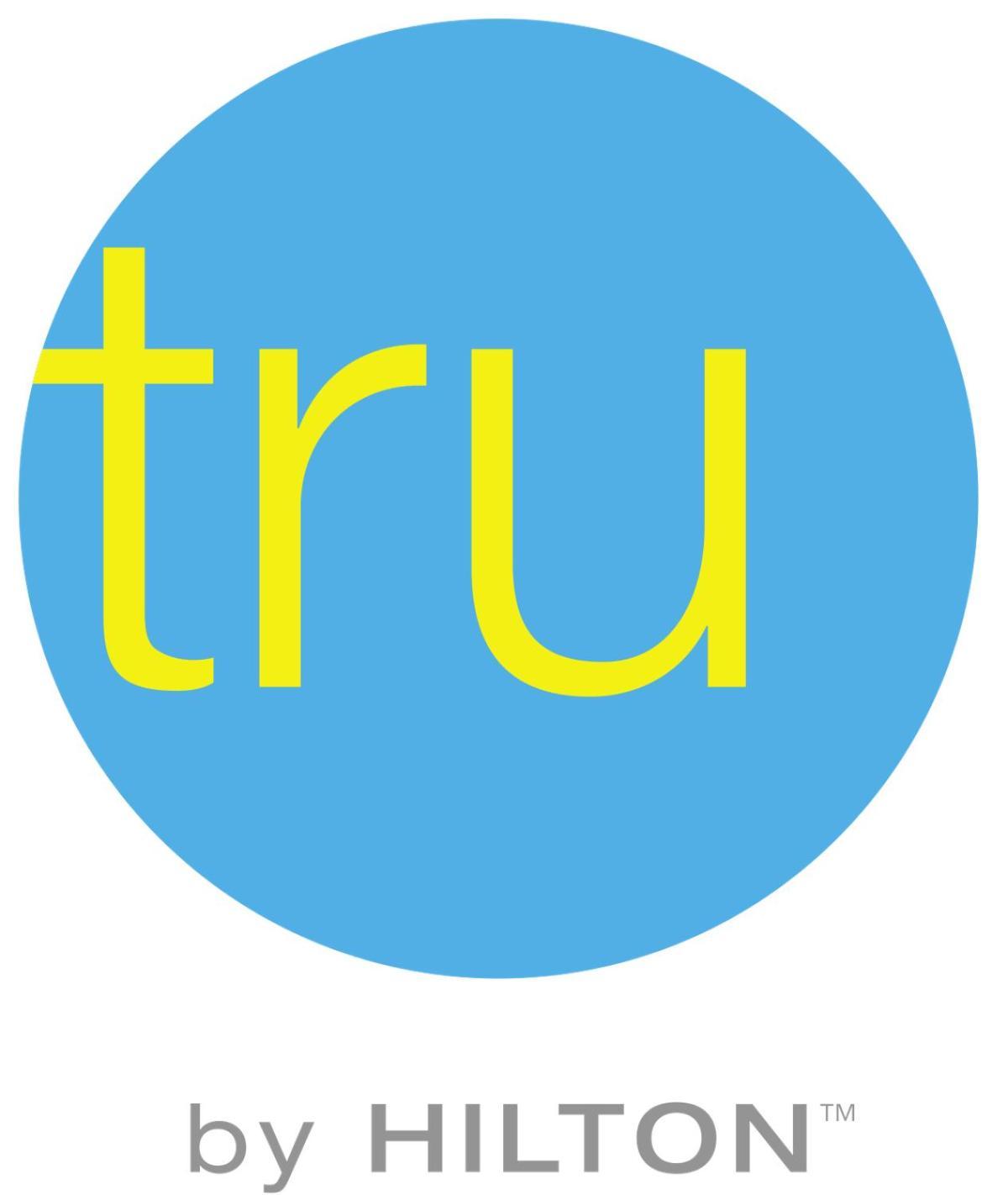 Tru By Hilton Columbus East Broad Hotel Exterior photo